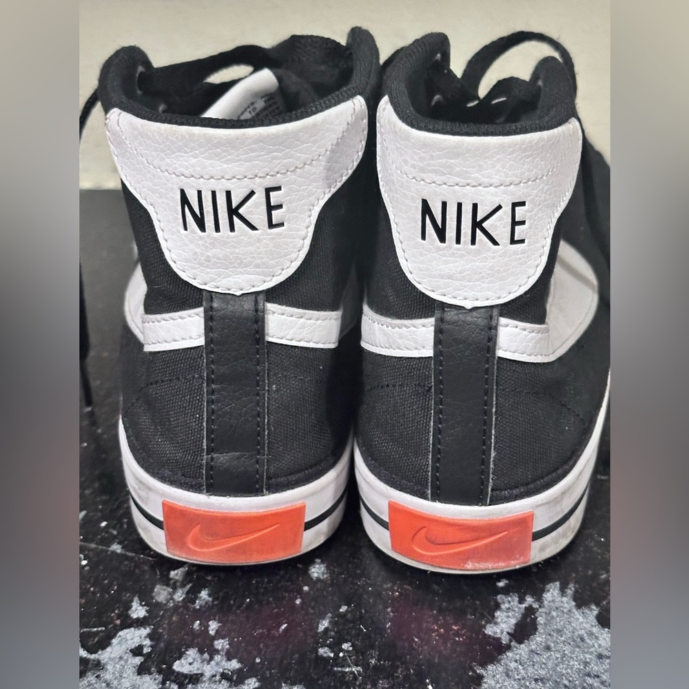 Nike Women’s Court Legacy Mid Sneaker - Black - Picture 5 of 7